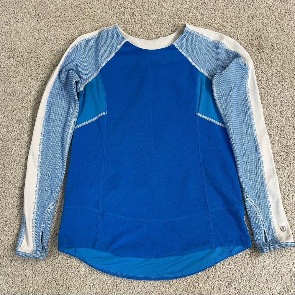 Women's LULULEMON Athletic BLUE Bold In The Cold LONG SLEEVE Top SHIRT  2